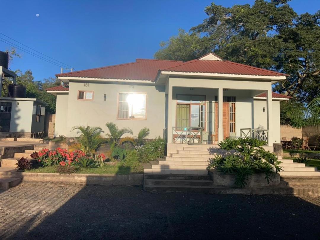 Rafiki Retreat Villa Arusha Ngoại thất bức ảnh